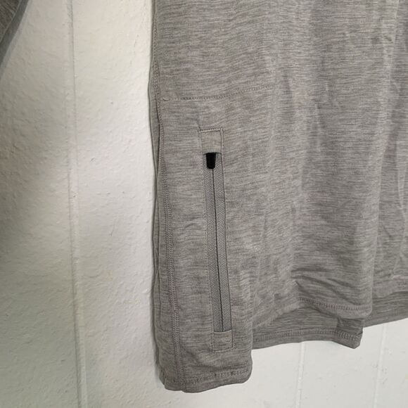 Vuori Men's Large Athletic Ease Shirt Gray Performance 1/4 Zip Long Sleeve - Picture 3 of 8